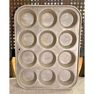 Vintage Wear Ever Aluminum Muffin Tin Pan: Made In The USA